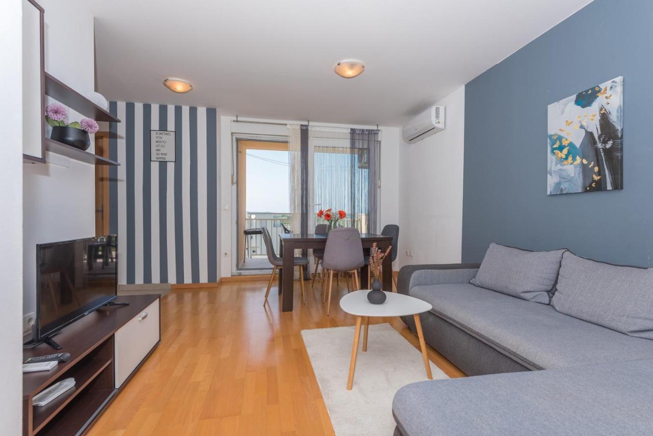 Apartment Sea View In Makarska, Free Parking 外观 照片