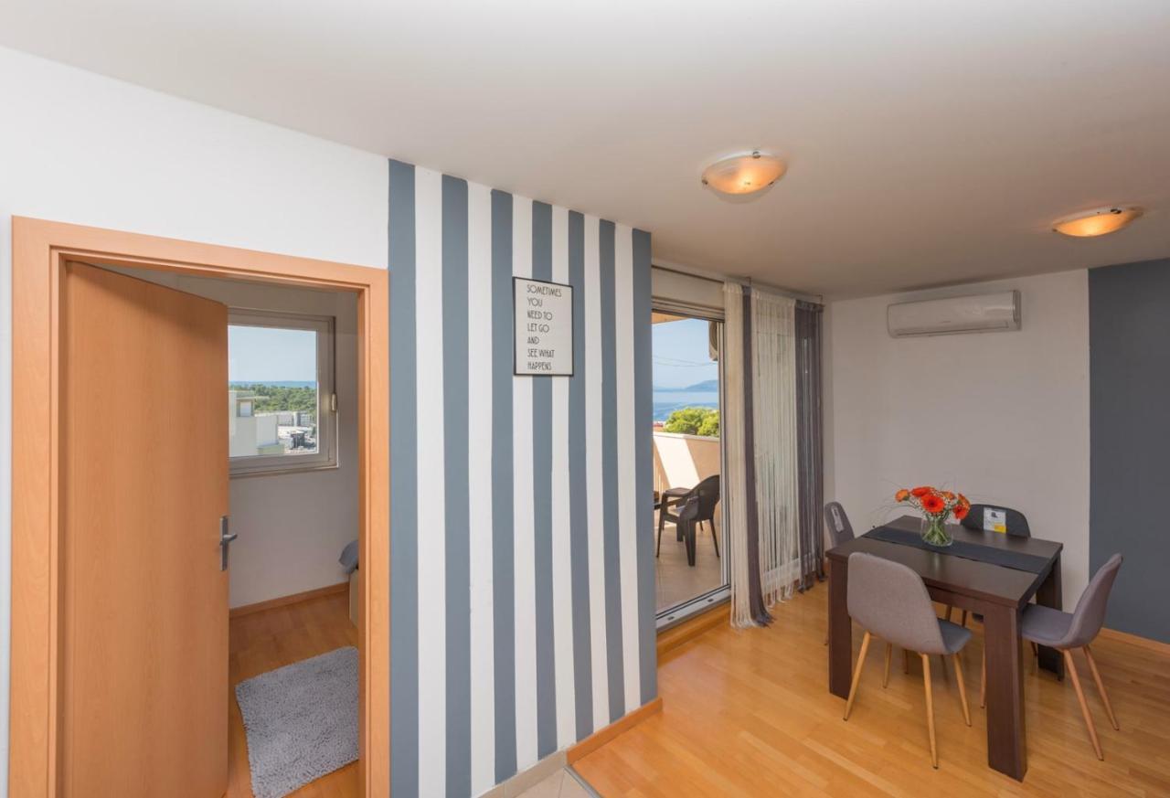 Apartment Sea View In Makarska, Free Parking 外观 照片